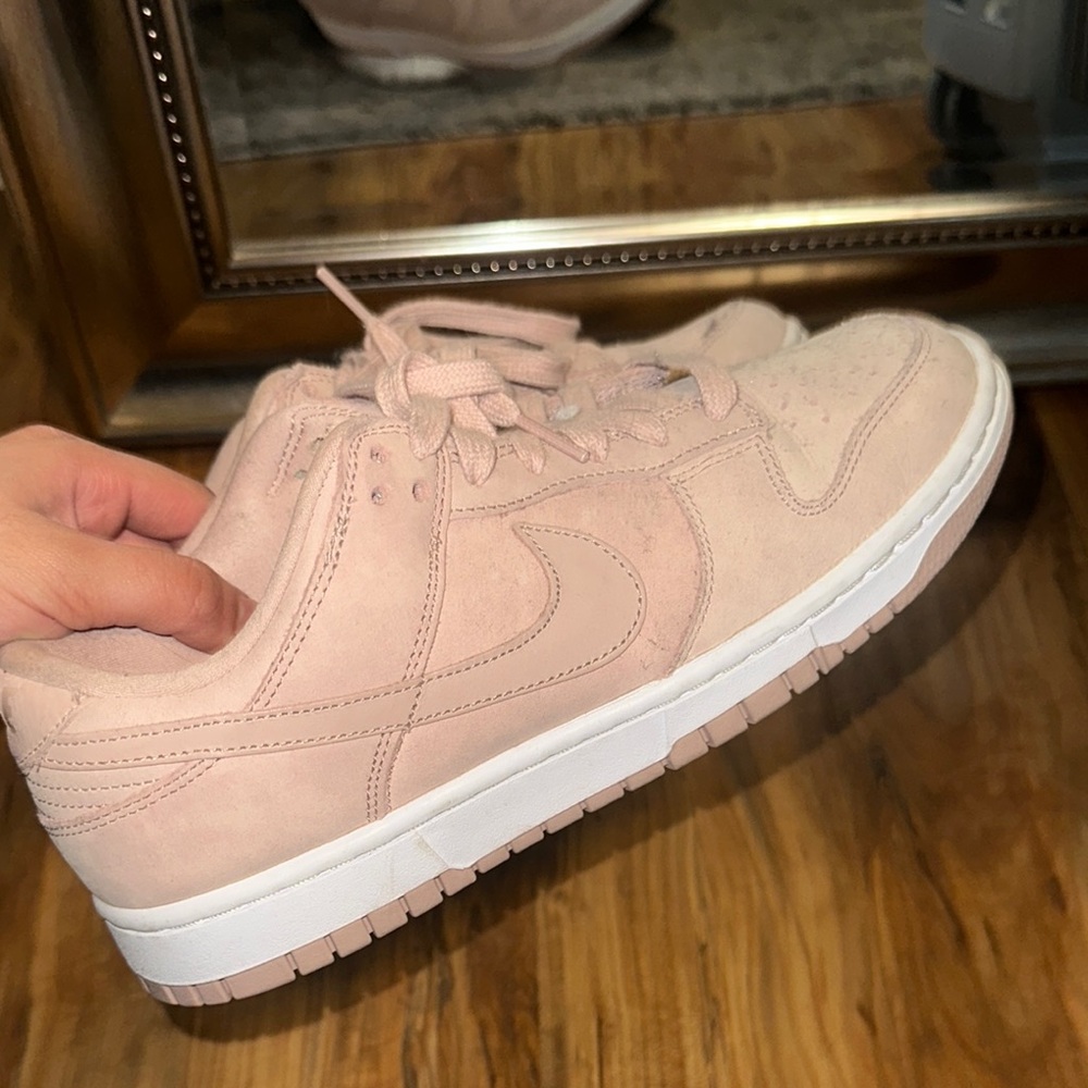 Women’s Pink Nike Dunks